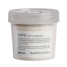Davines, Essential Haircare Love Curl Conditioner proteinový kondicionér pro kudrnaté vlasy 250ml