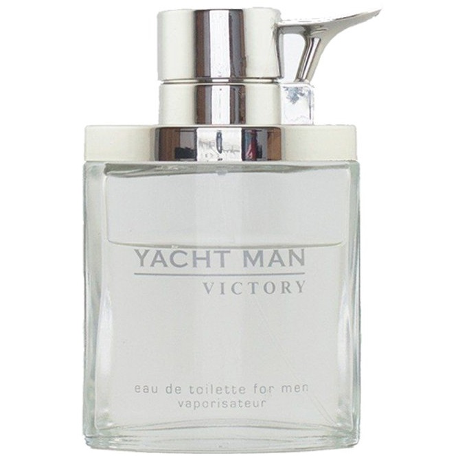 Yacht Man Victory Ve Spreji